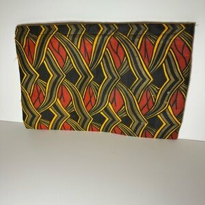 Vibrant Geometric Clutch
